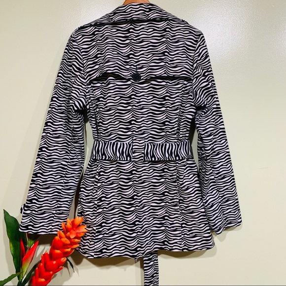 Mod Modele Zebra  Belted DBL  Breasted  Jacket - Picture 6 of 8